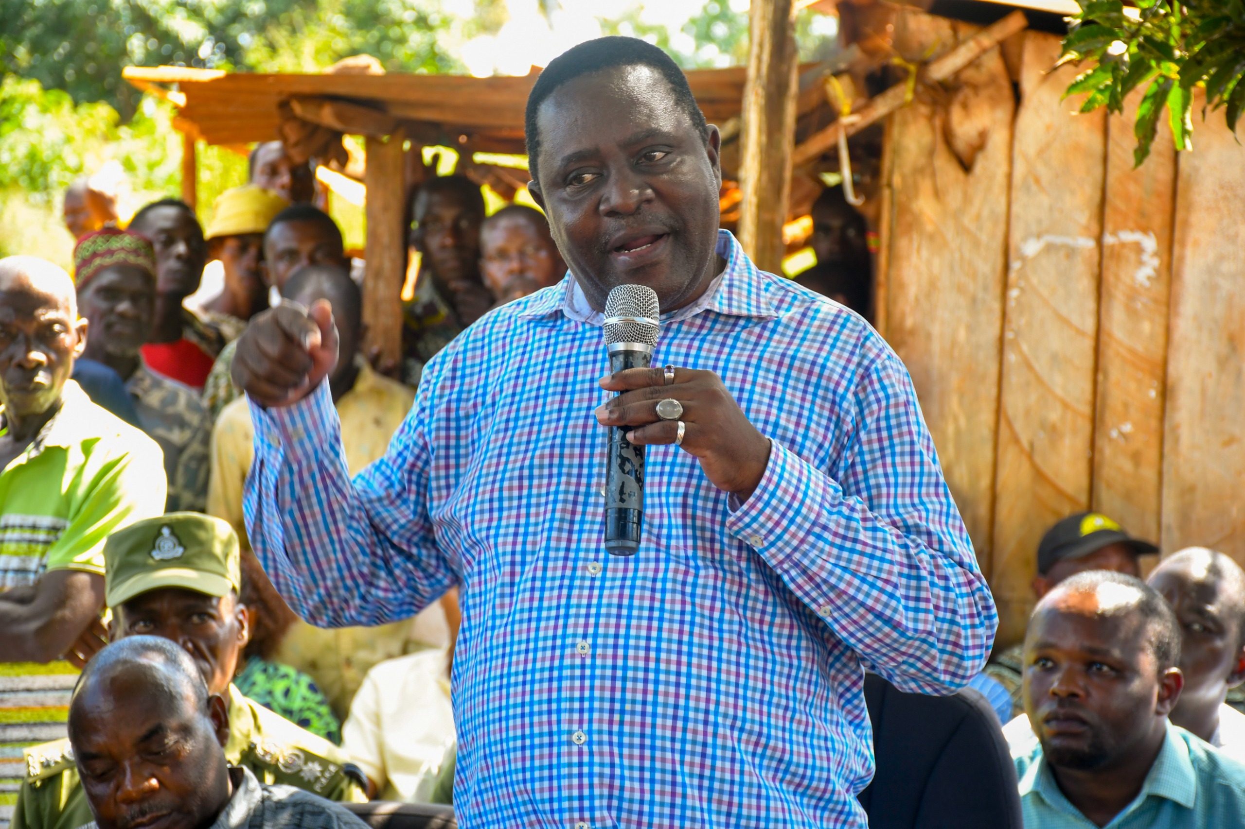 Kunenge Ahamasisha Uwekezaji Mkange, Aagiza Tathmini ya Migogoro ya Ardhi