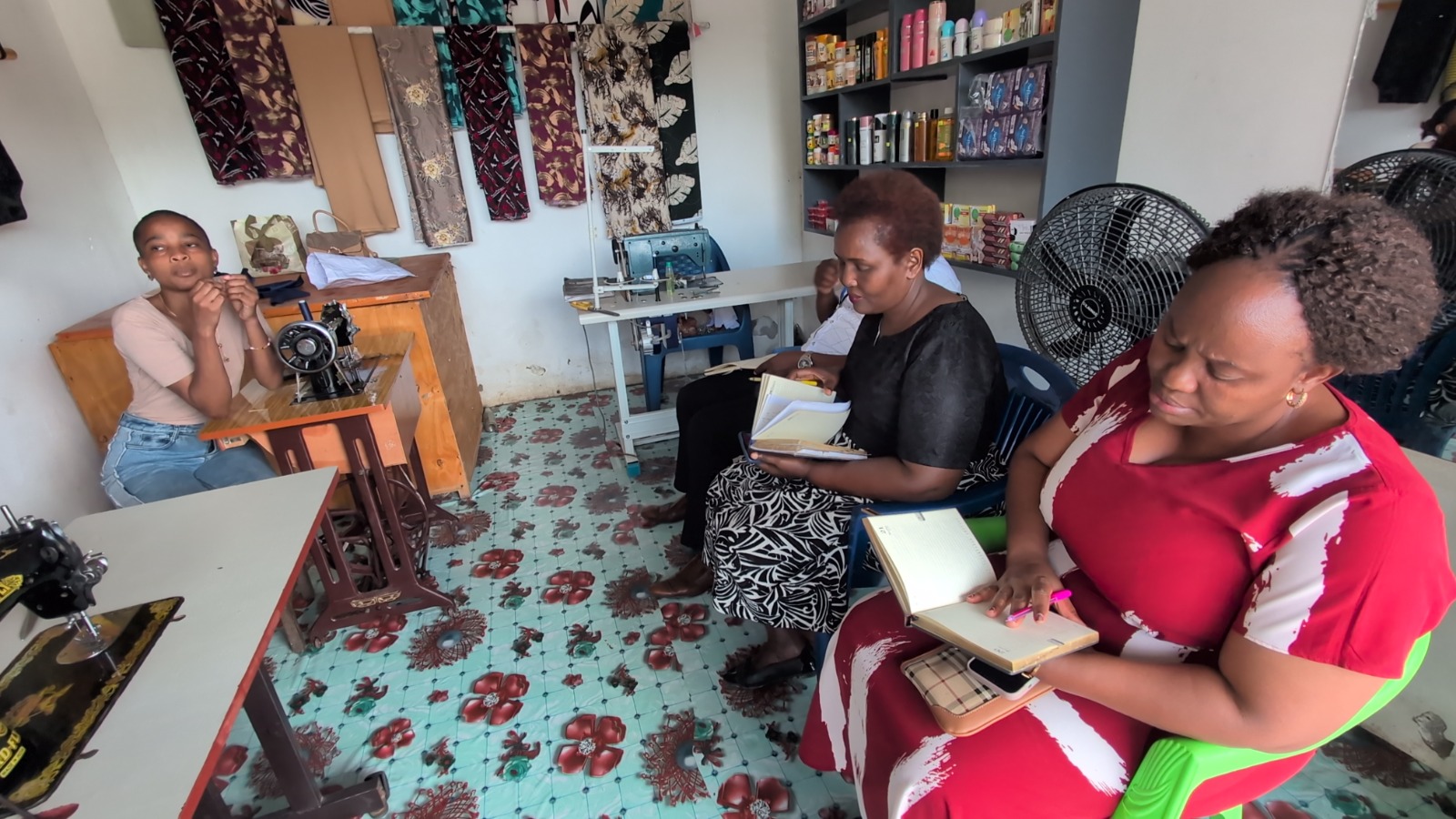 Mradi wa EmpowerHER Through Skills Waendelea Kubadili Maisha ya Wanawake Vijana Mkoa wa Pwani